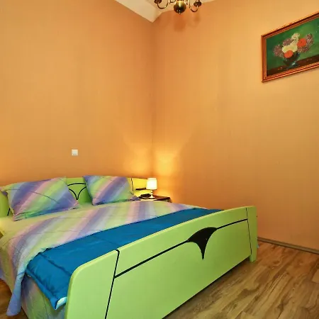 Luxurious Holiday In With Swimming Pool Дом отдыха Kastel